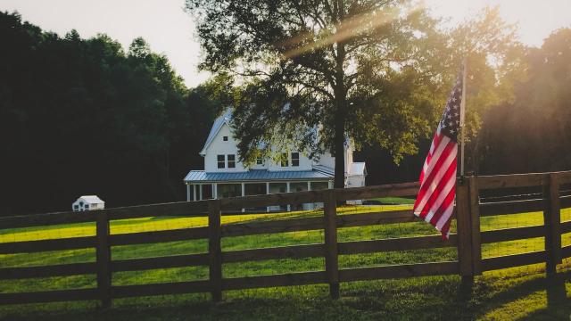 If you’re considering buying an existing home with acreage, there are several important things to understand before making this investment. 